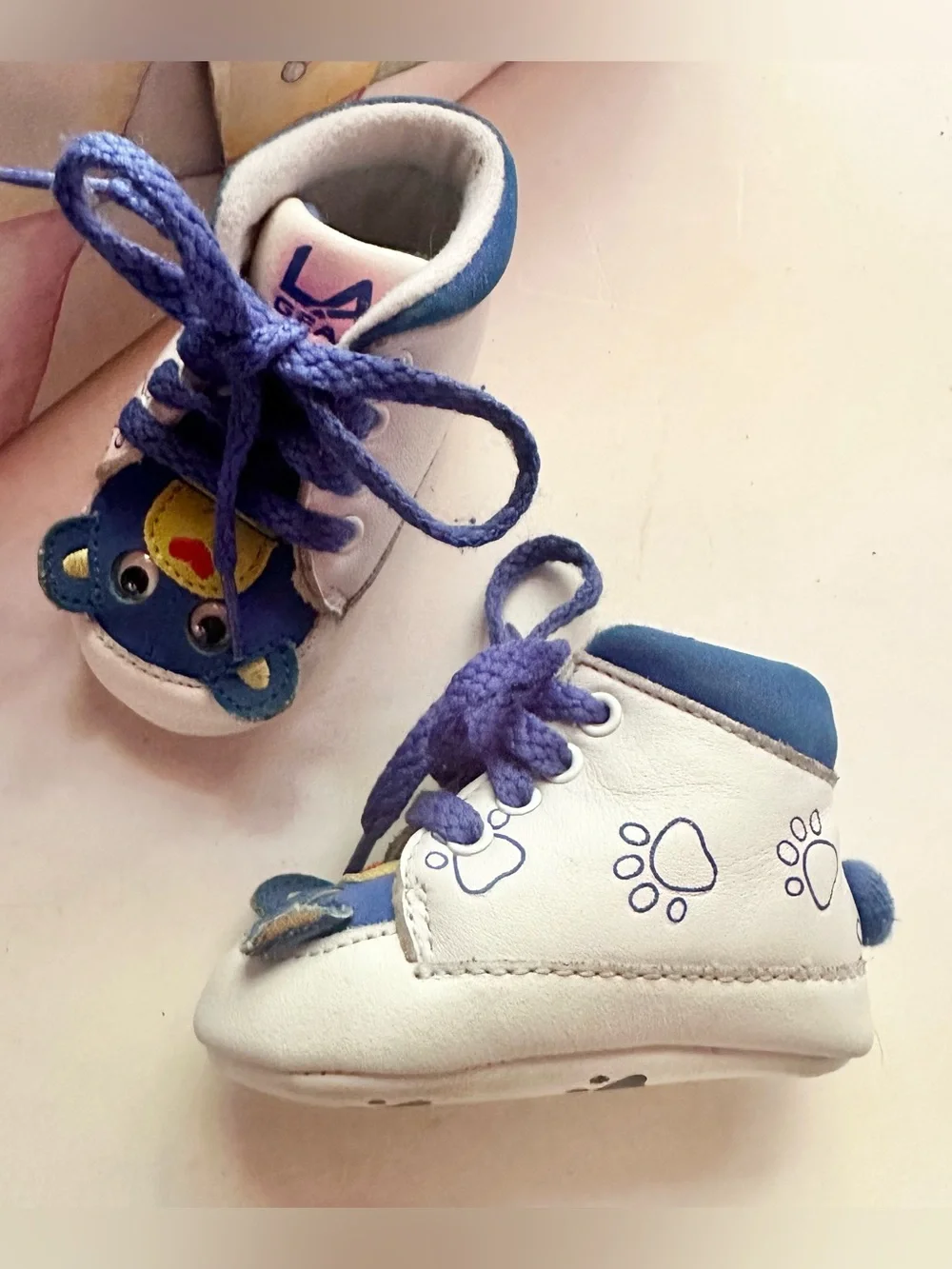 Vtg 90’s LA Gear Cradle Critters Size 1 Baby Shoes Soft Leather Blue Bear Boy